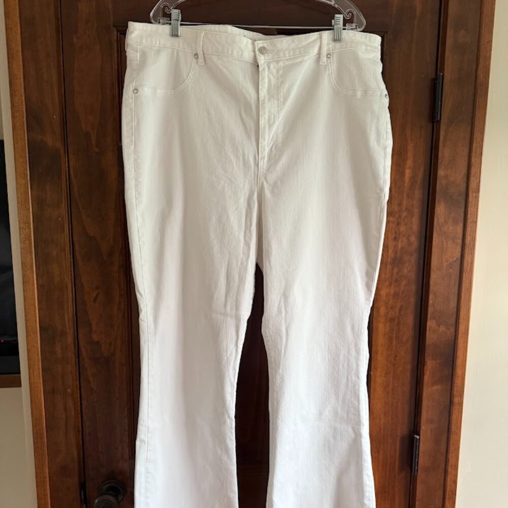 American Eagle Outfitters Bright White Flare Pants
